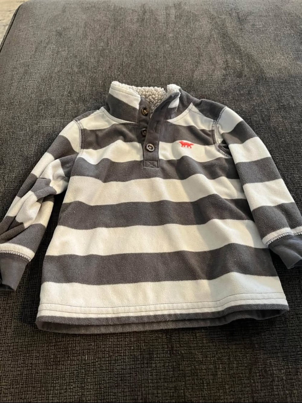 Striped Sherpa-Lined Pullover Hoodie - Gray & White